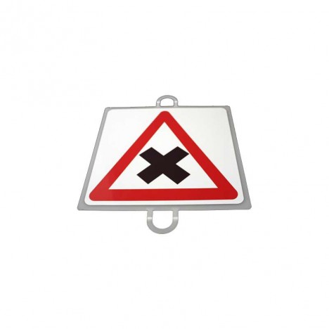 PANNEAU DE SIGNALISATION Nº 3 (INTERSECTION)