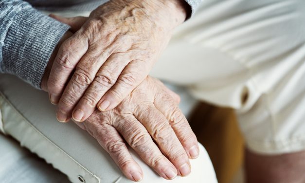 Fisioterapia geriátrica. ¿Qué es y cuáles son sus beneficios?
